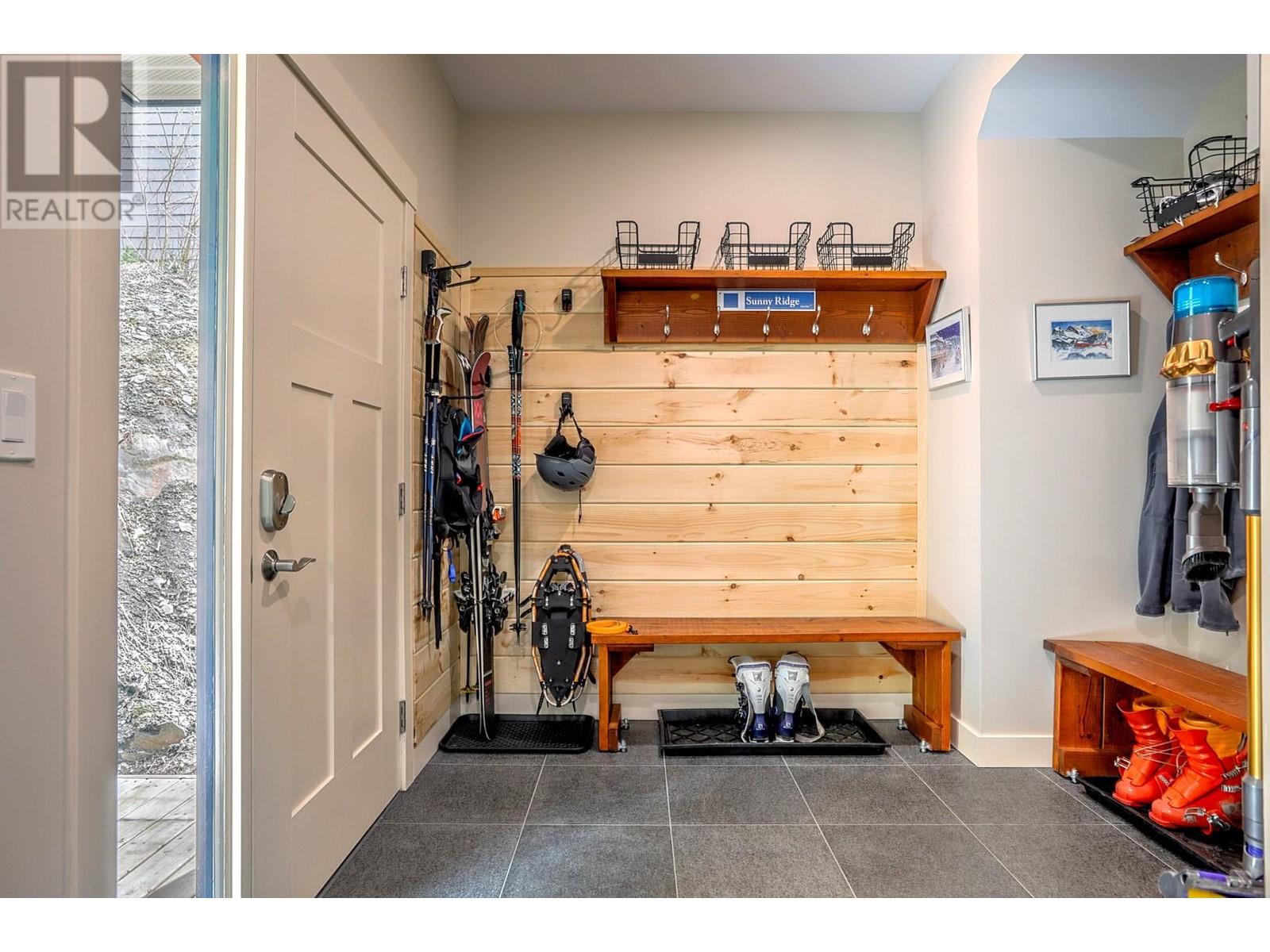 9834 Cathedral Drive, Silver Star