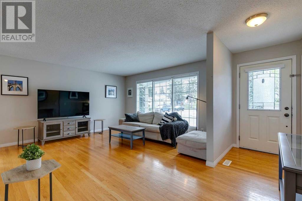 Single Family House Bungalow for Sale in  Lake Sylvan Close SE Bonavista Downs Calgary 