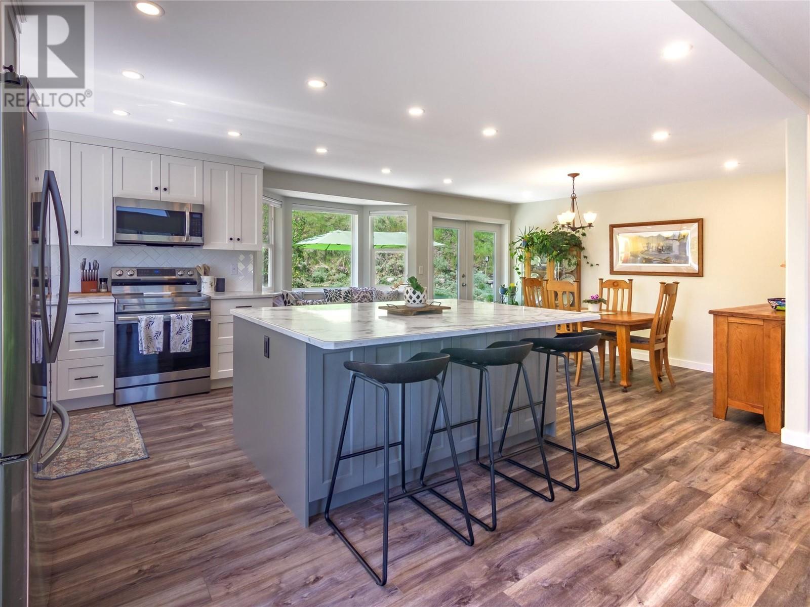 107 Uplands Drive, Kaleden