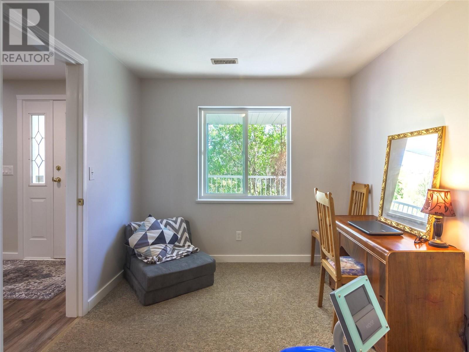 107 Uplands Drive, Kaleden