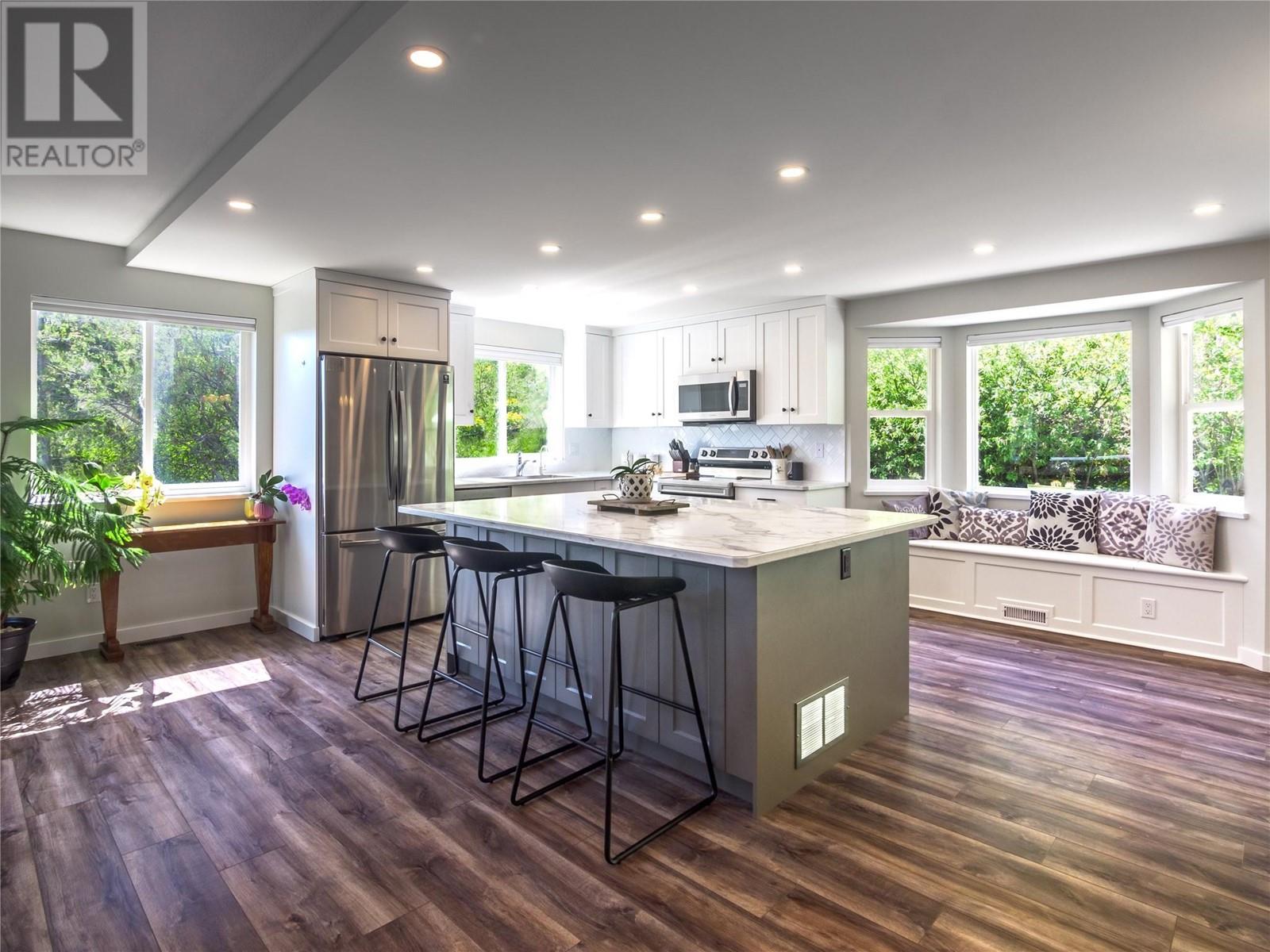 107 Uplands Drive, Kaleden