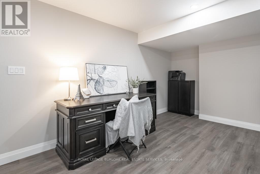Photo 30 of 234 Burford Delhi Townline Road, Brant ON