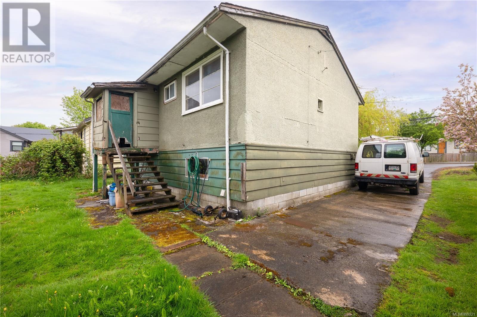 626 Fourth St, Nanaimo