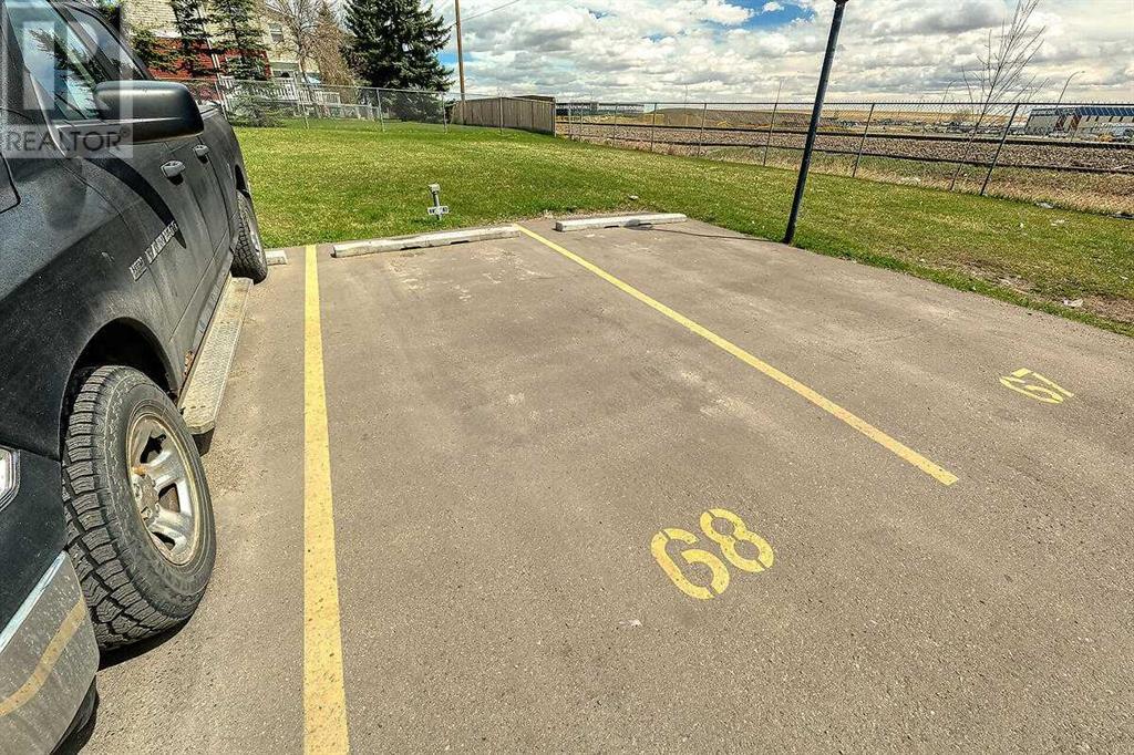 Single Family House for Sale in   Hubalta Road SE Dover Calgary 