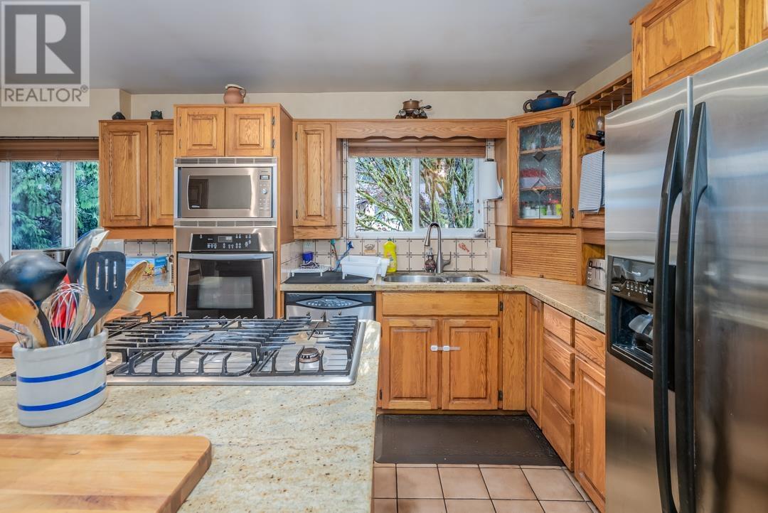1630 LAYTON DRIVE, North Vancouver