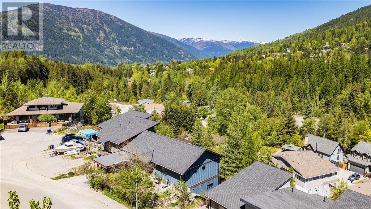 Photo 38 of 2430 Perrier Lane, Nelson BC