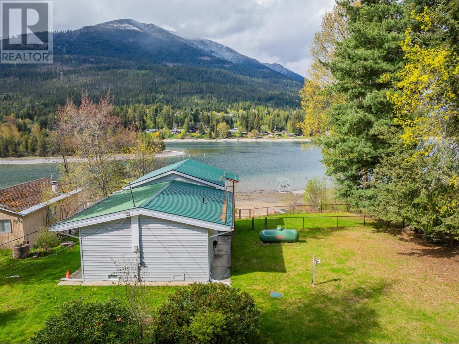 7597 ROSS Road, Procter