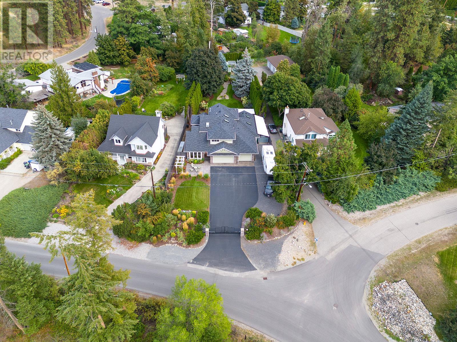  3135 HALL Road, Kelowna