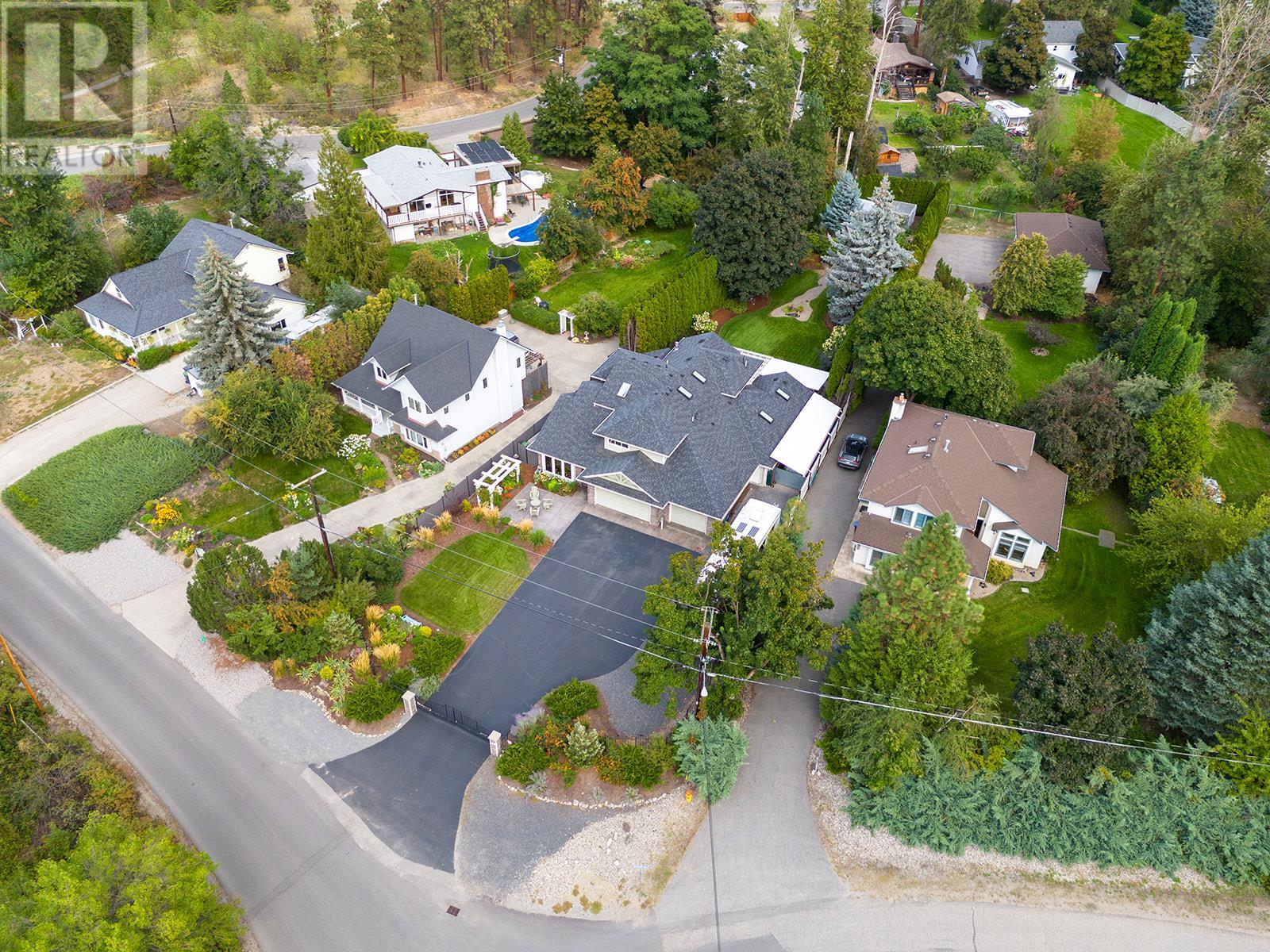  3135 HALL Road, Kelowna