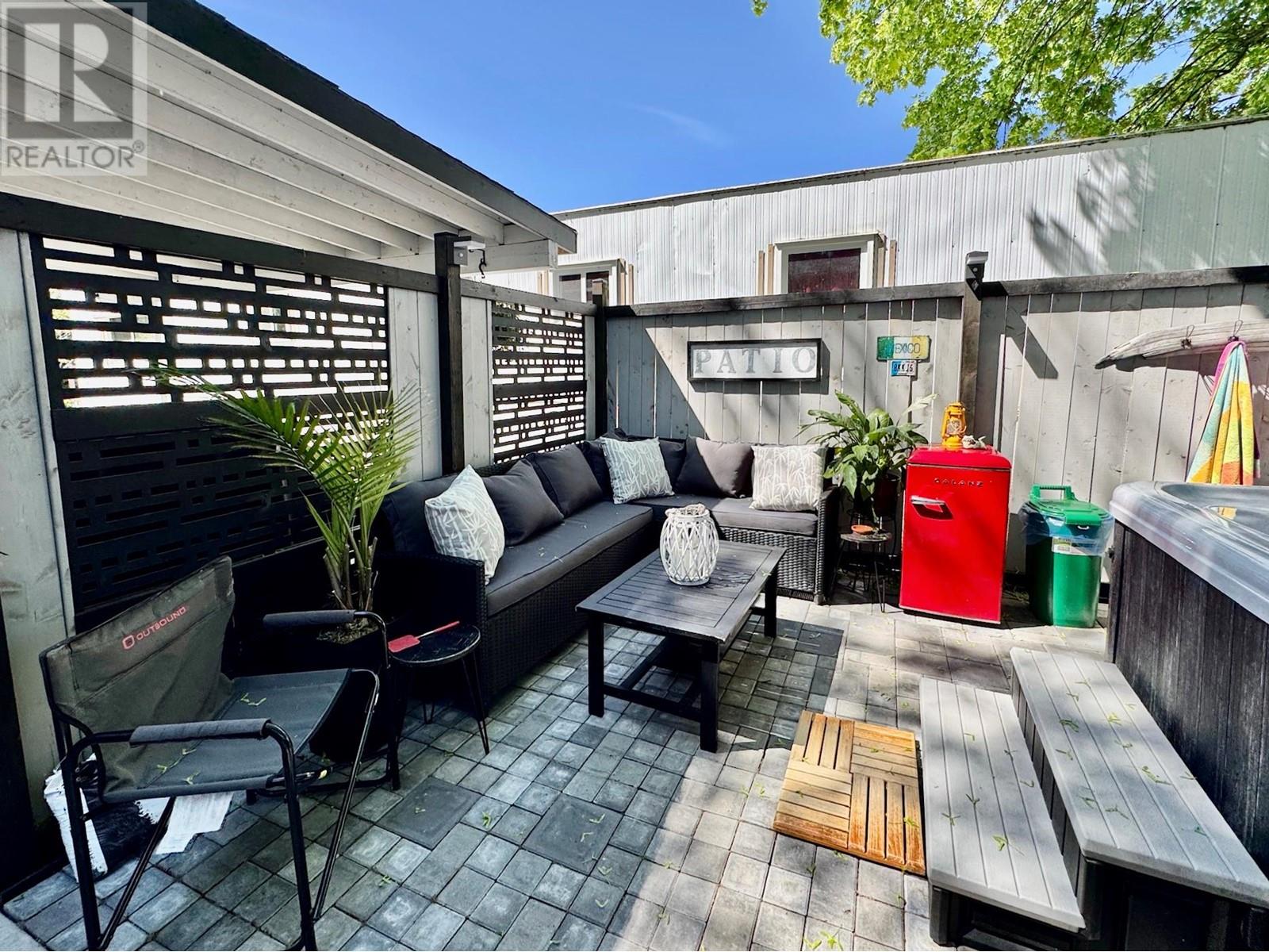 11 197 DAUPHIN Avenue, Penticton