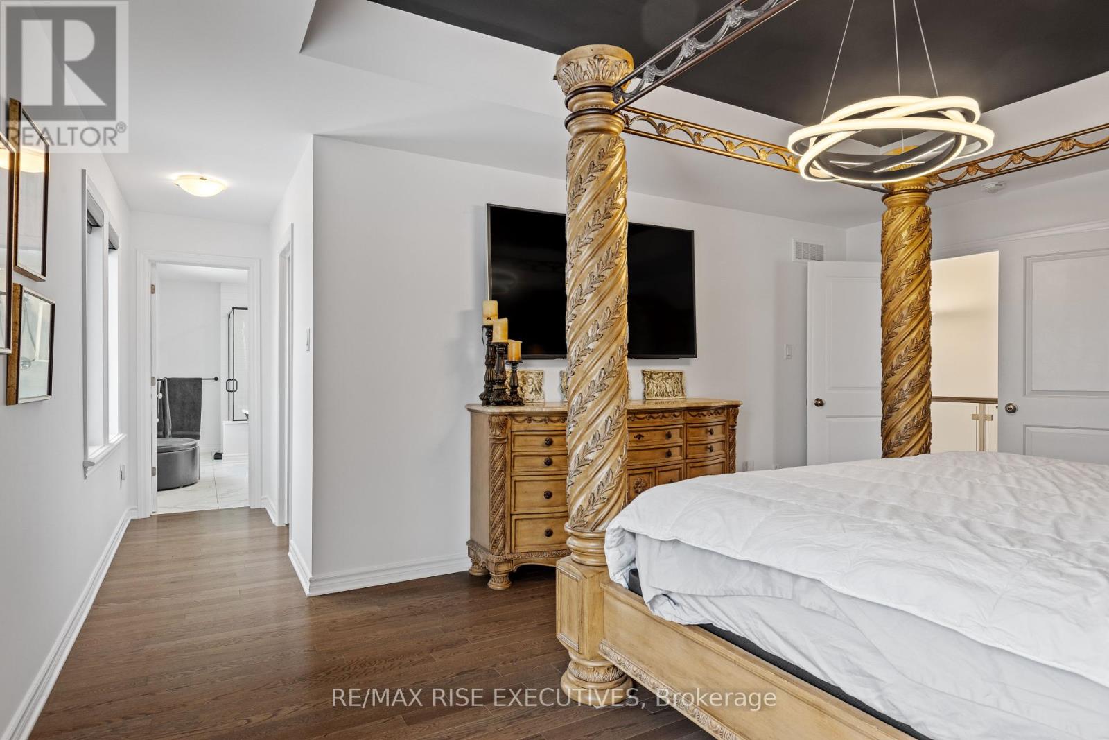 Photo 23 of 165 Finsbury Avenue, Ottawa ON