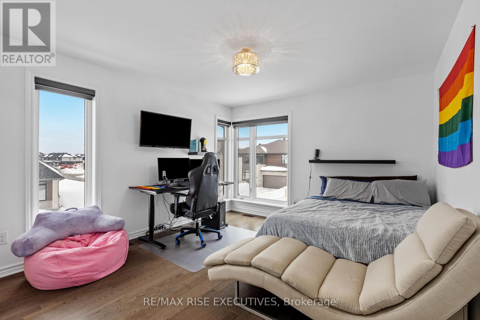 Photo 34 of 165 Finsbury Avenue, Ottawa ON