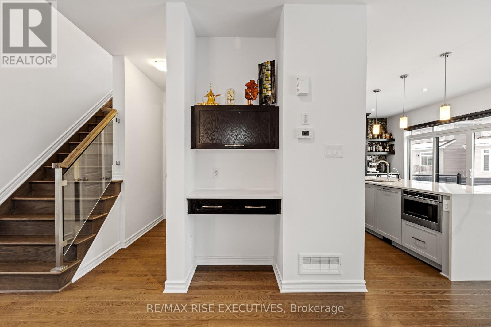 Photo 6 of 165 Finsbury Avenue, Ottawa ON