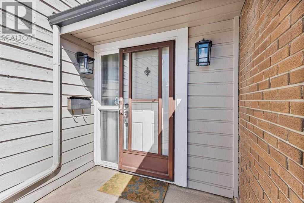 Single Family House for Sale in  Edgemont Estates Drive NW Edgemont Calgary 