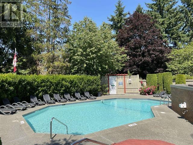 #222-7340 MOFFATT Road, Richmond