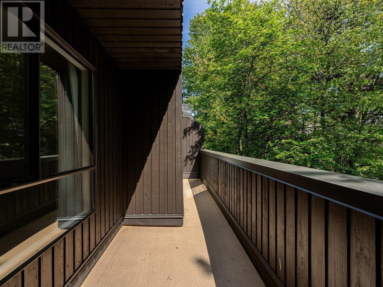 #222-7340 MOFFATT Road, Richmond