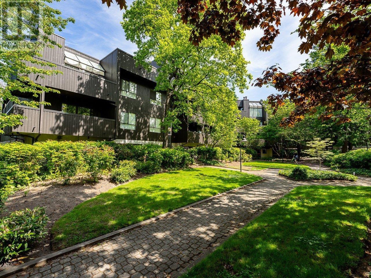 #222-7340 MOFFATT Road, Richmond