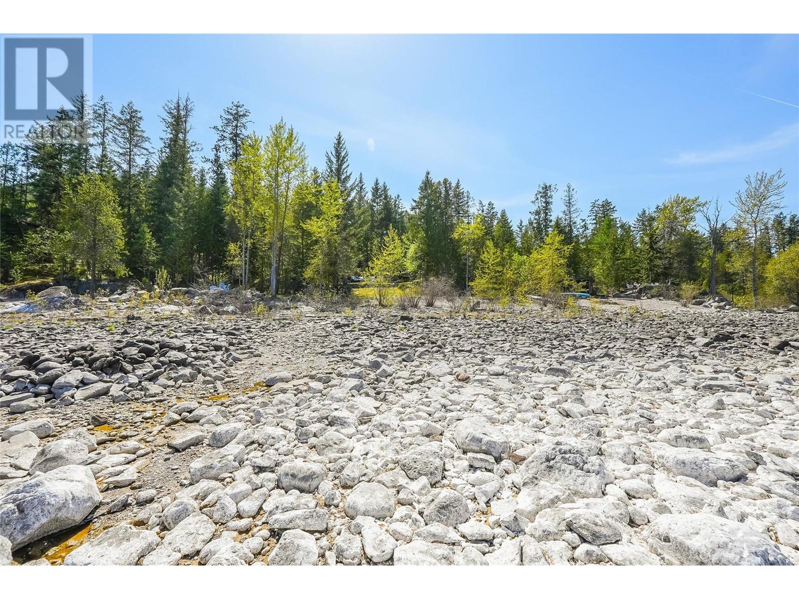 283 KOOTENAY LAKE ROAD - 21