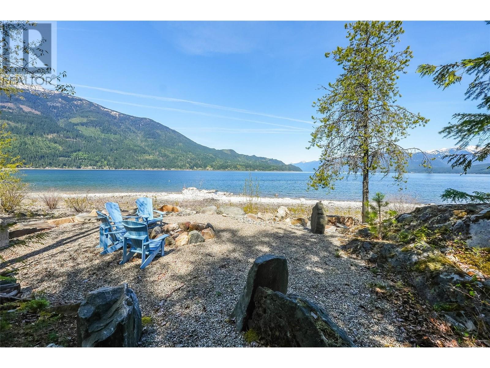 283 KOOTENAY LAKE ROAD - 9