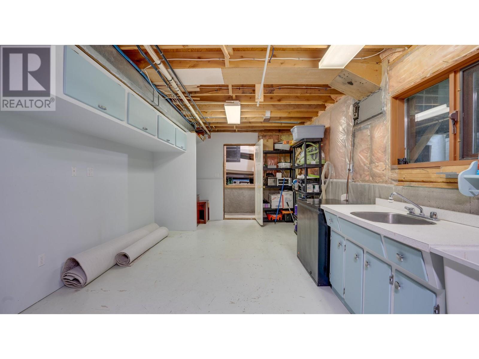 3419 Larch Drive, Armstrong