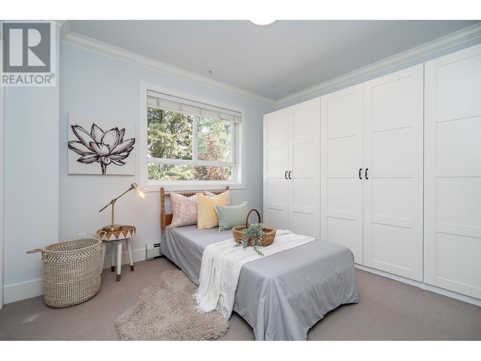 201 3488 SEFTON STREET, Port Coquitlam