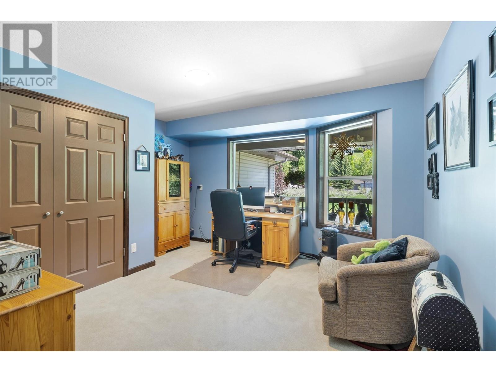 1333 8th Avenue N, Creston