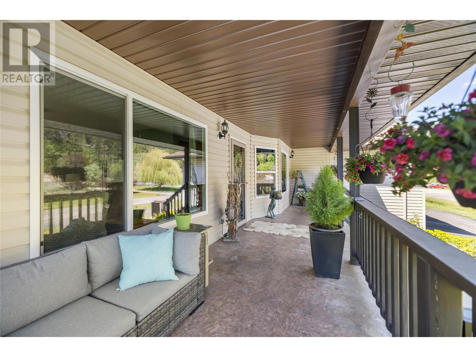 1333 8th Avenue N, Creston
