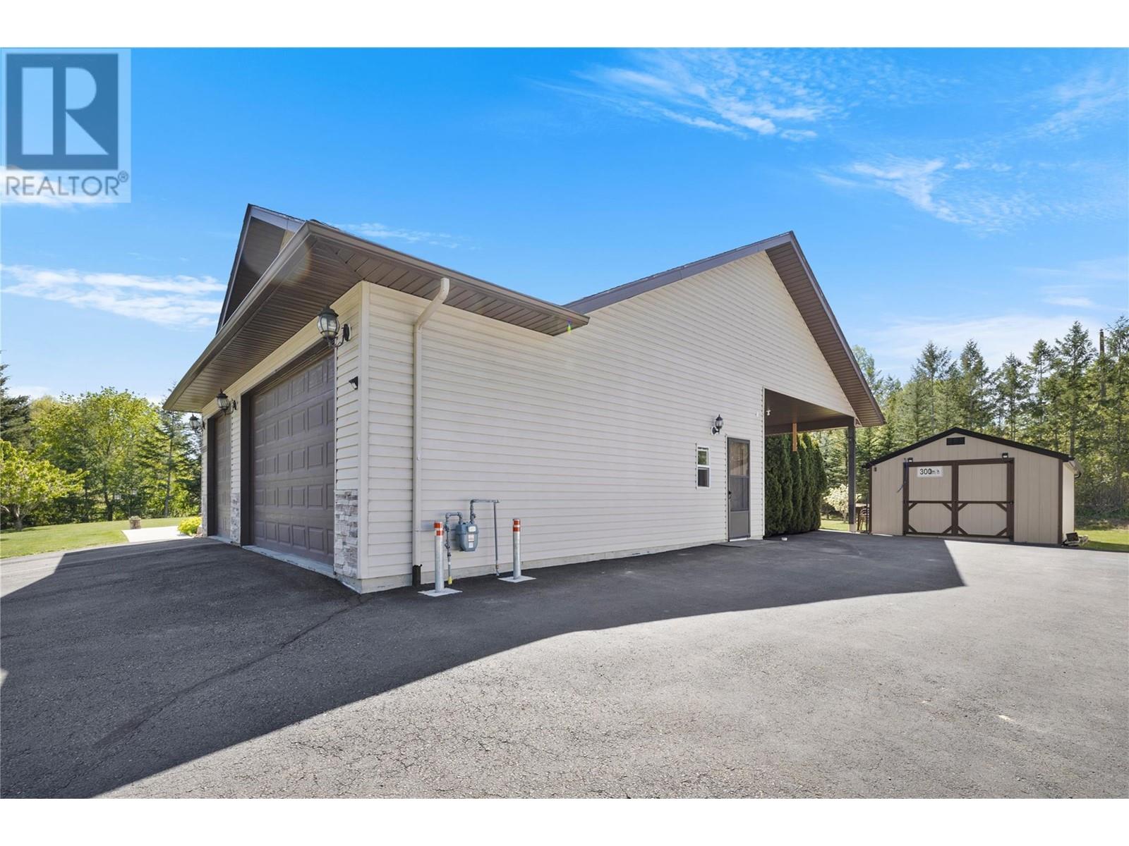 1333 8th Avenue N, Creston
