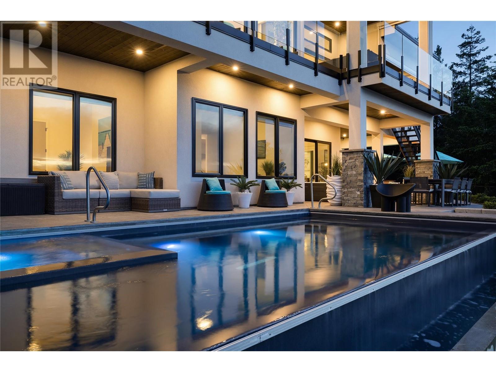 392 Stellar Drive, Kelowna