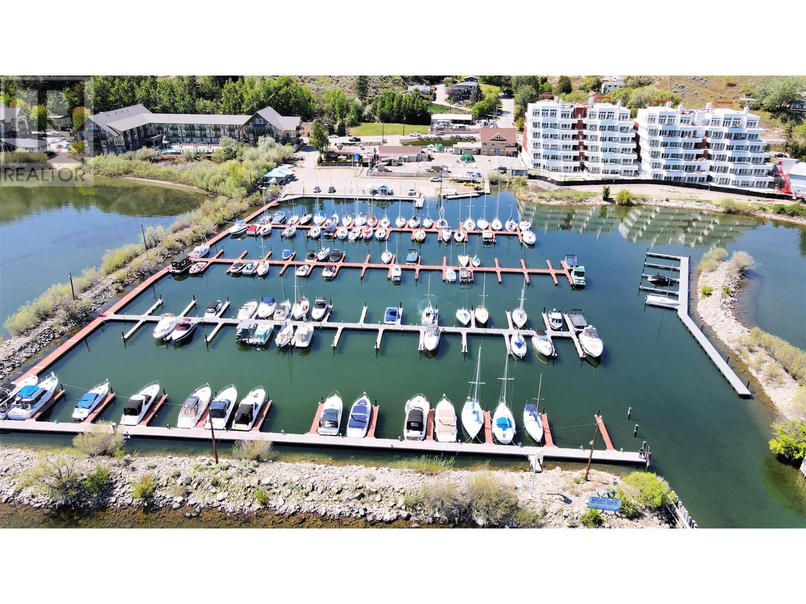 204 13415 Lakeshore Drive, Summerland
