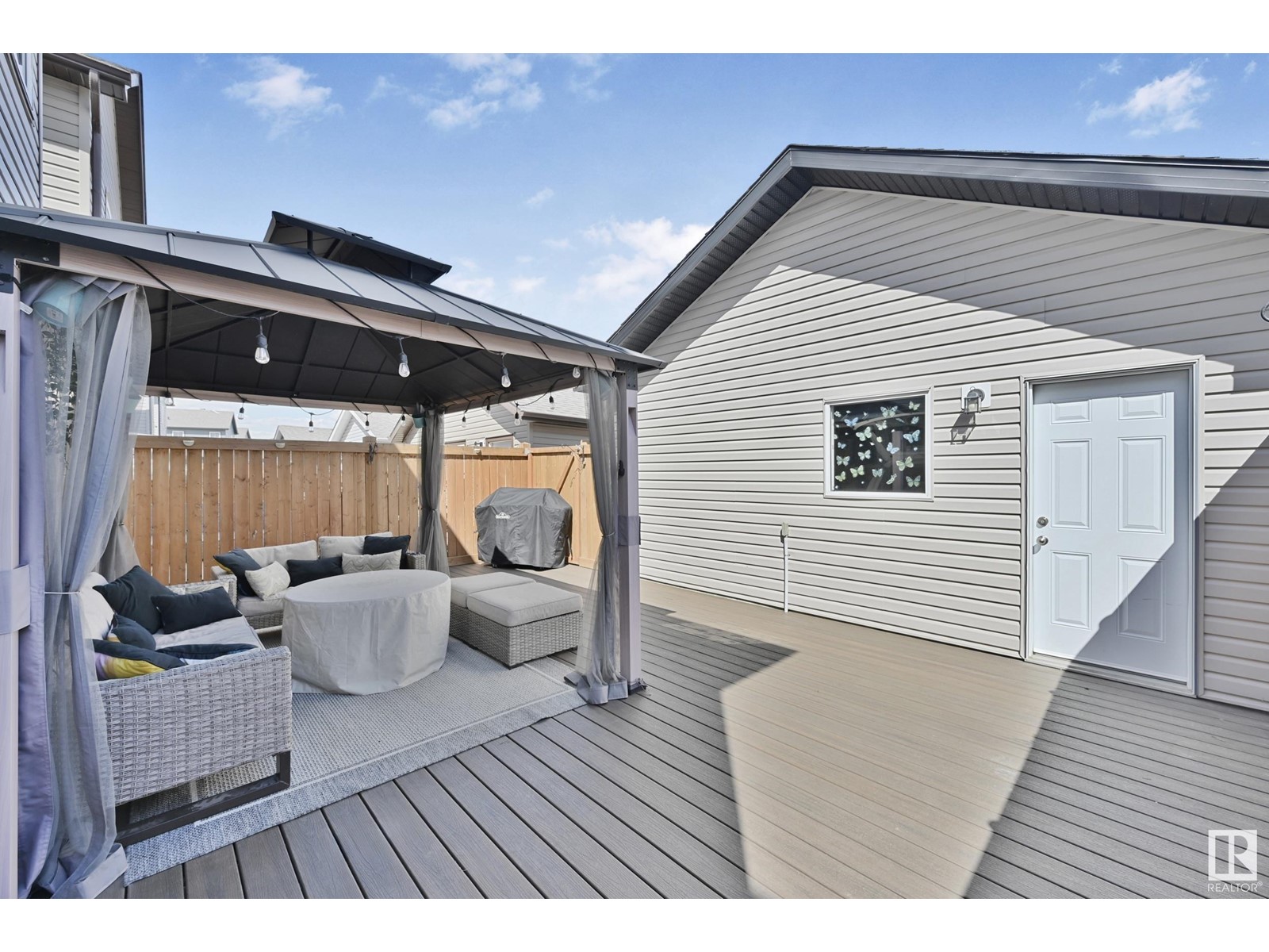 1525 TAMARACK BV NW, Edmonton