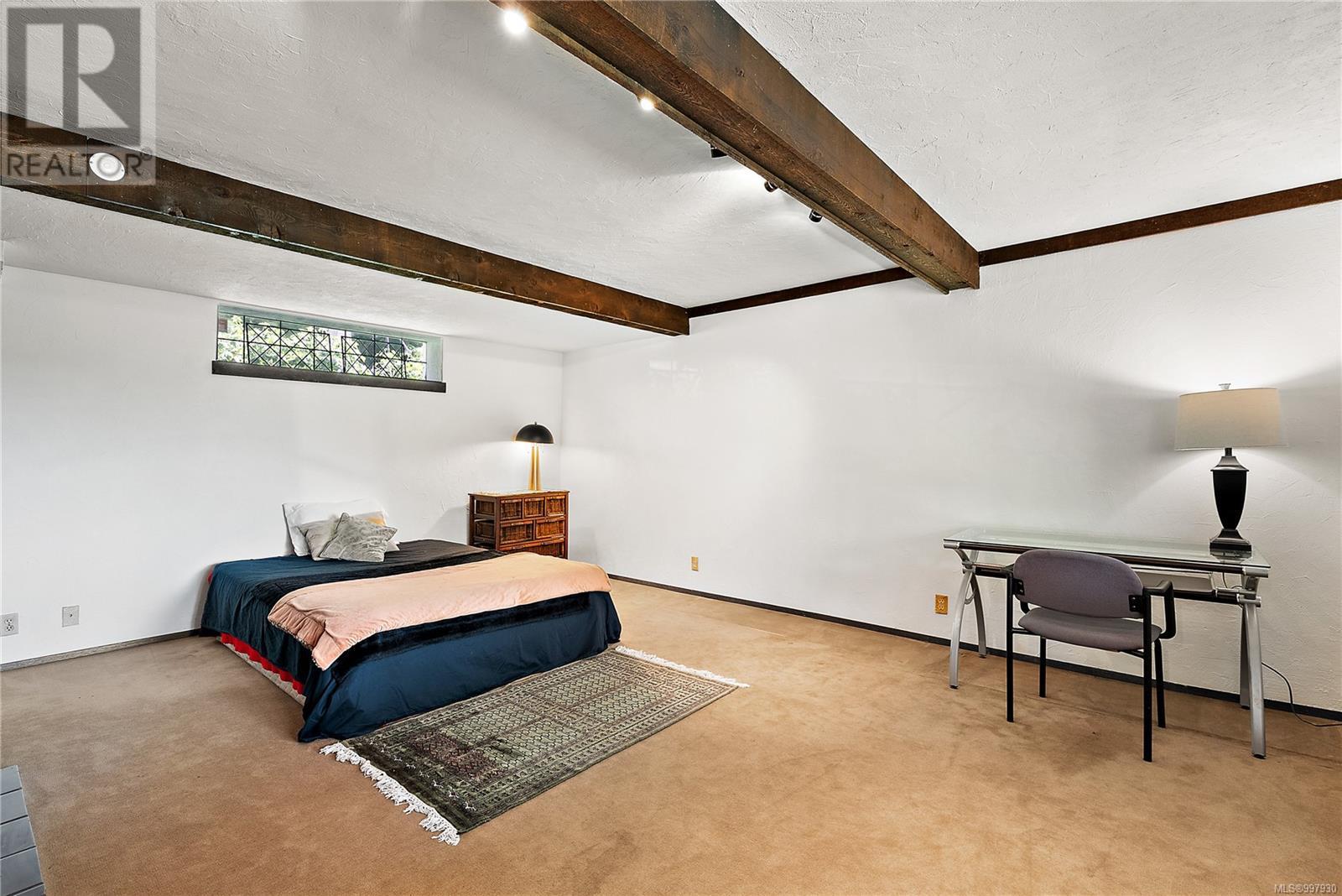  3062 Admirals Road, Saanich