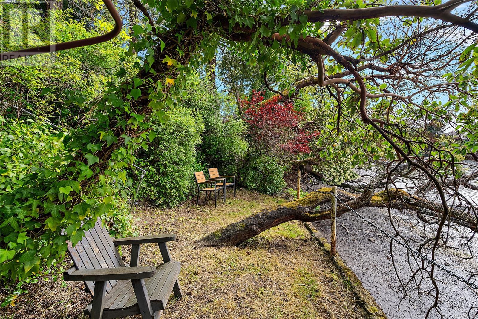  3062 Admirals Road, Saanich