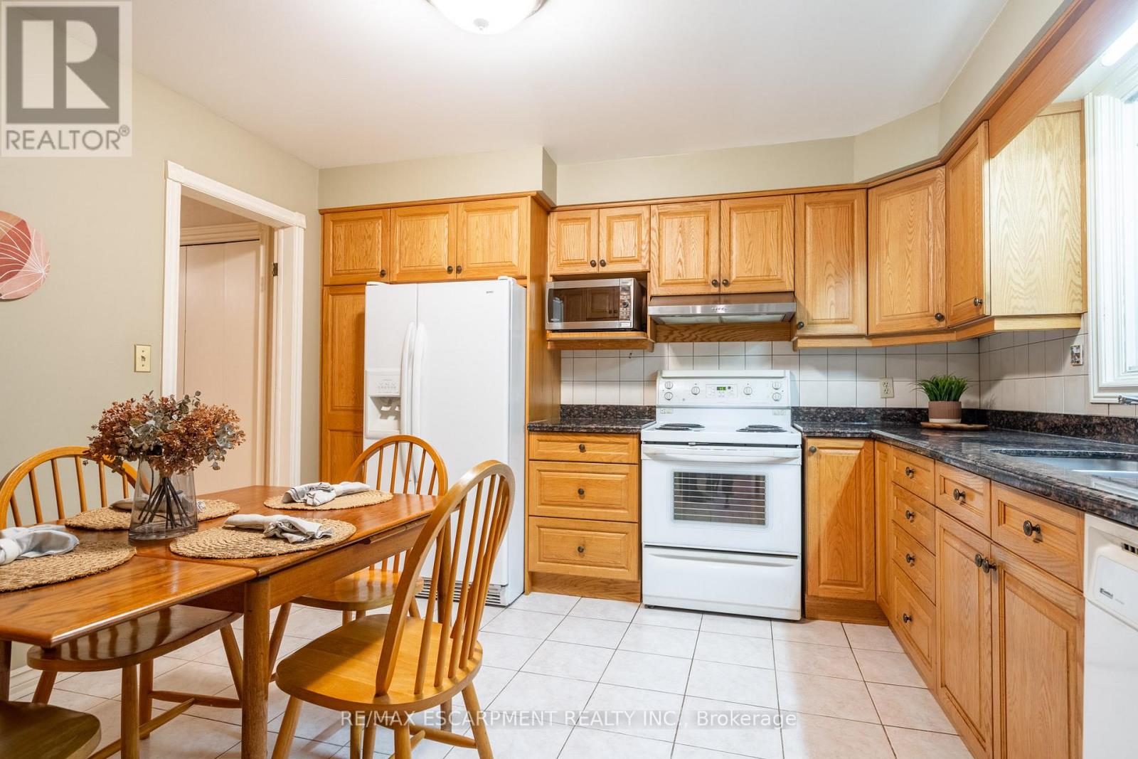 Single Family House for Sale in  SAN PAULO DRIVE Hamilton (Mountview) 