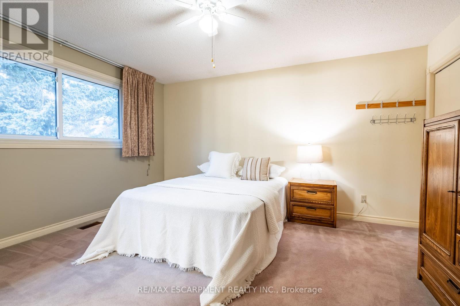 Single Family House for Sale in  SAN PAULO DRIVE Hamilton (Mountview) 