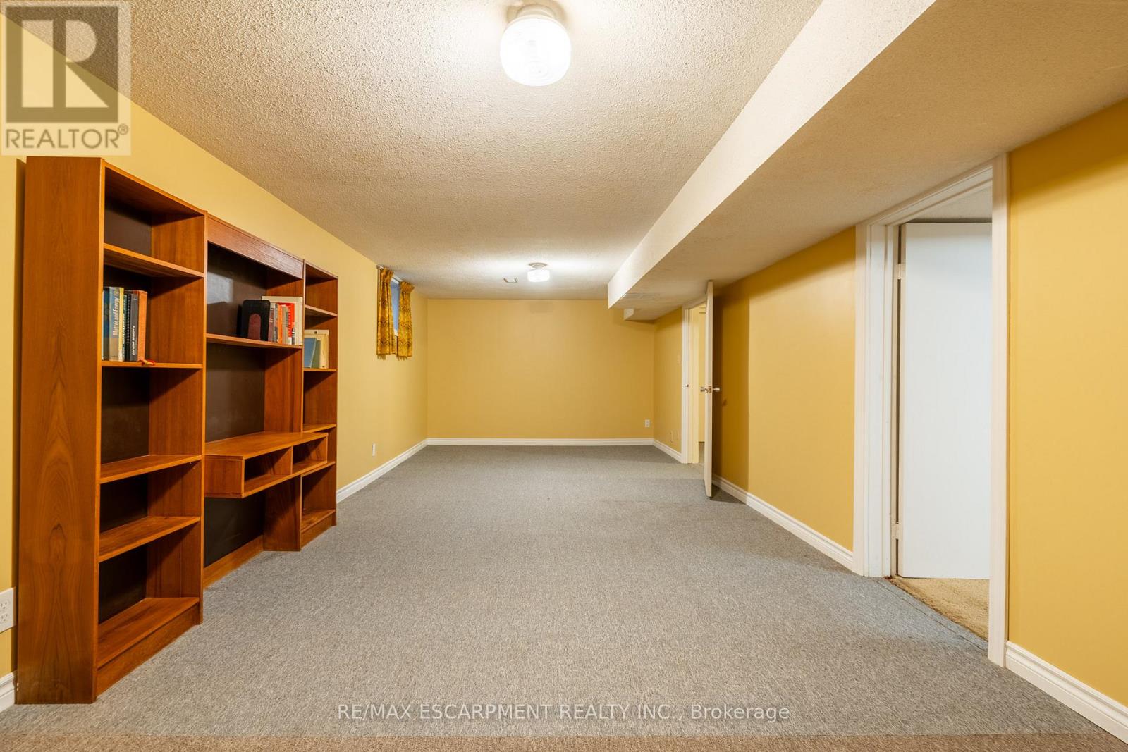 Single Family House for Sale in  SAN PAULO DRIVE Hamilton (Mountview) 