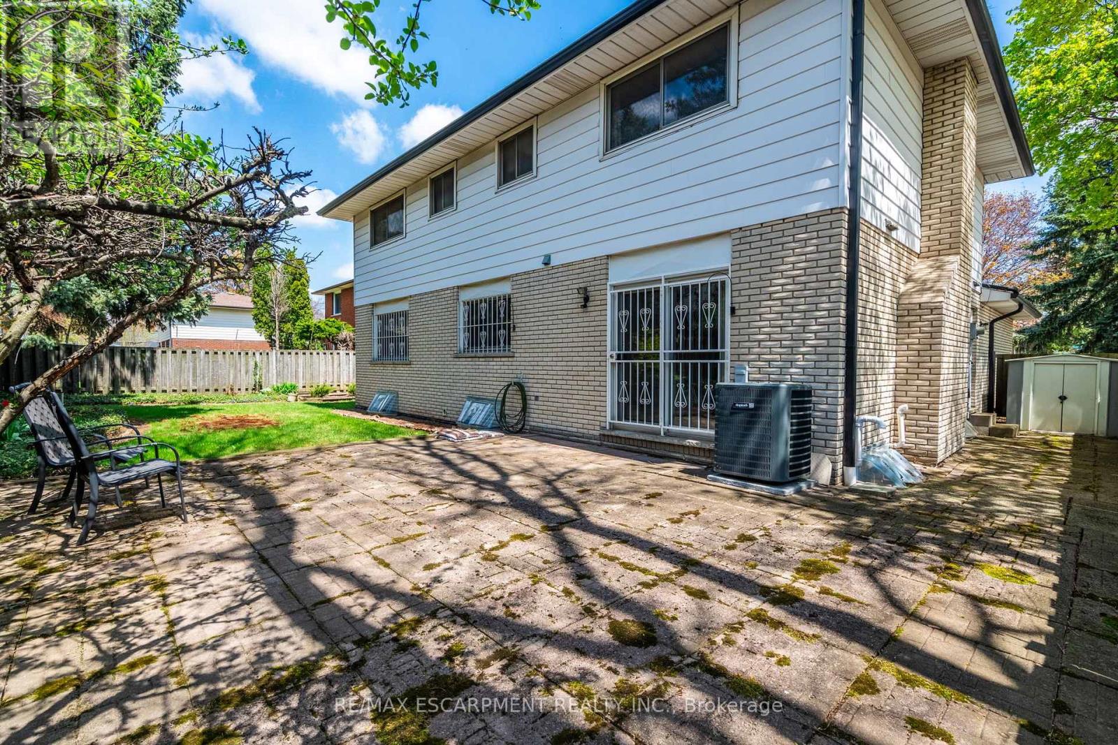 Single Family House for Sale in  SAN PAULO DRIVE Hamilton (Mountview) 
