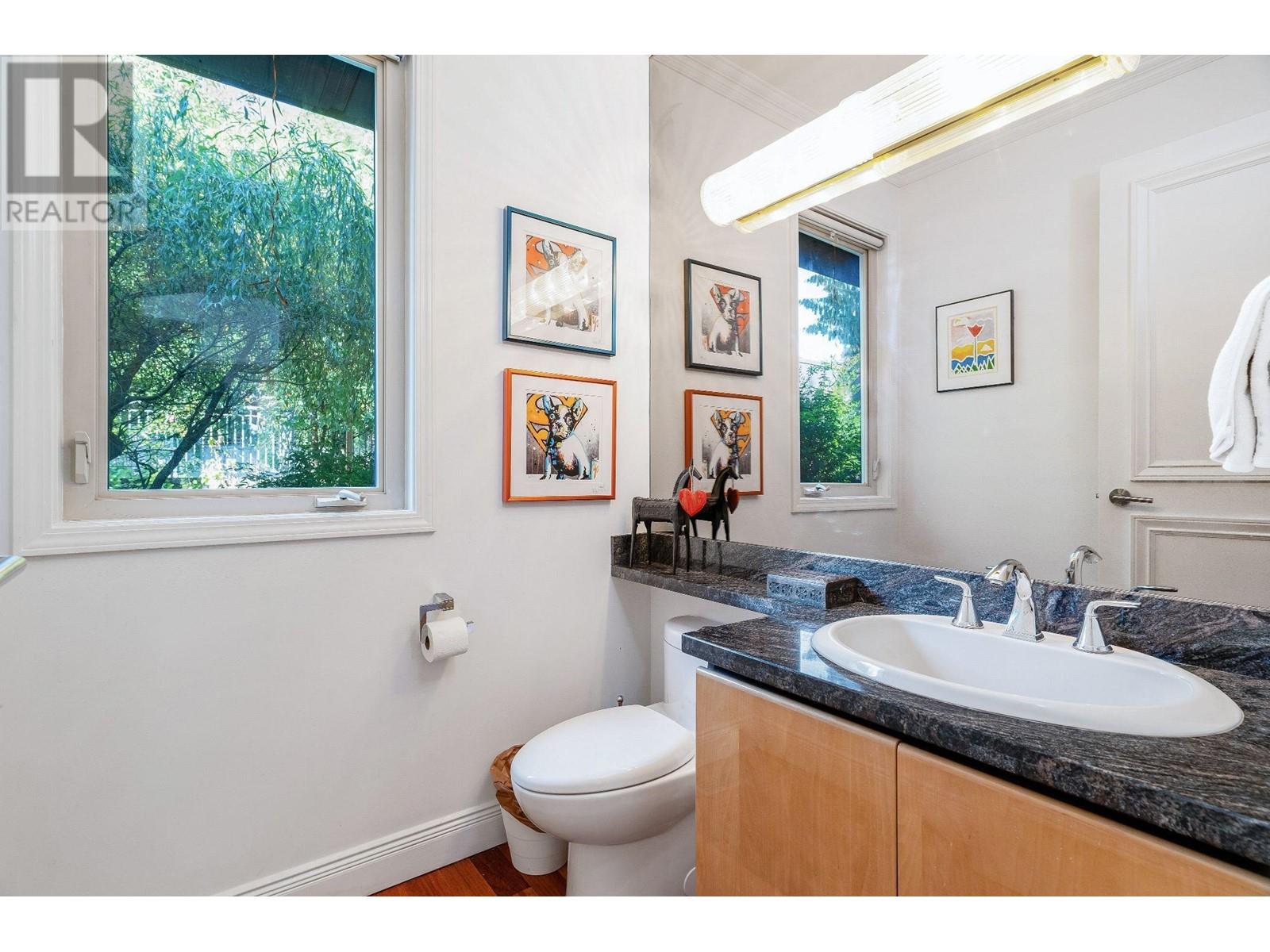 1233 11 STREET, Vancouver