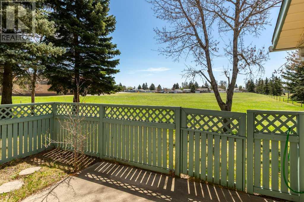 Single Family House Bungalow for Sale in  Dovely Park SE Dover Calgary 
