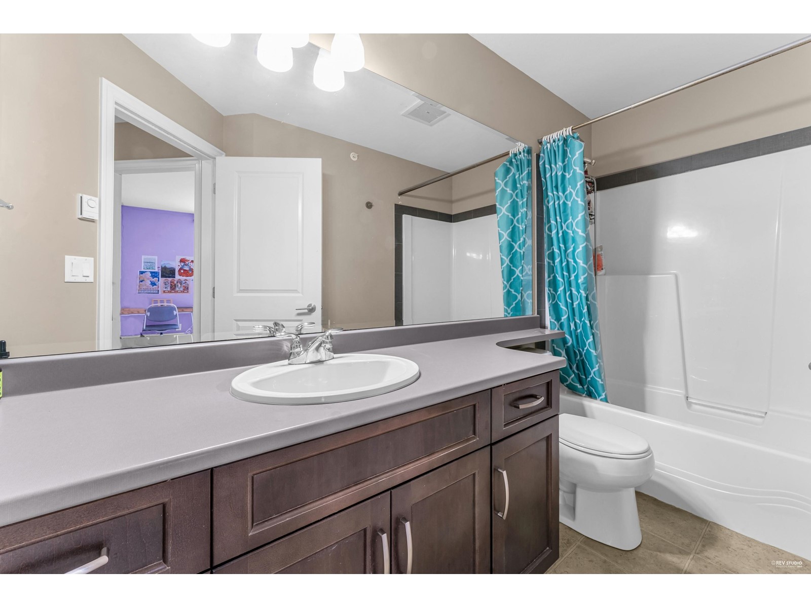 6940 208A STREET, Langley