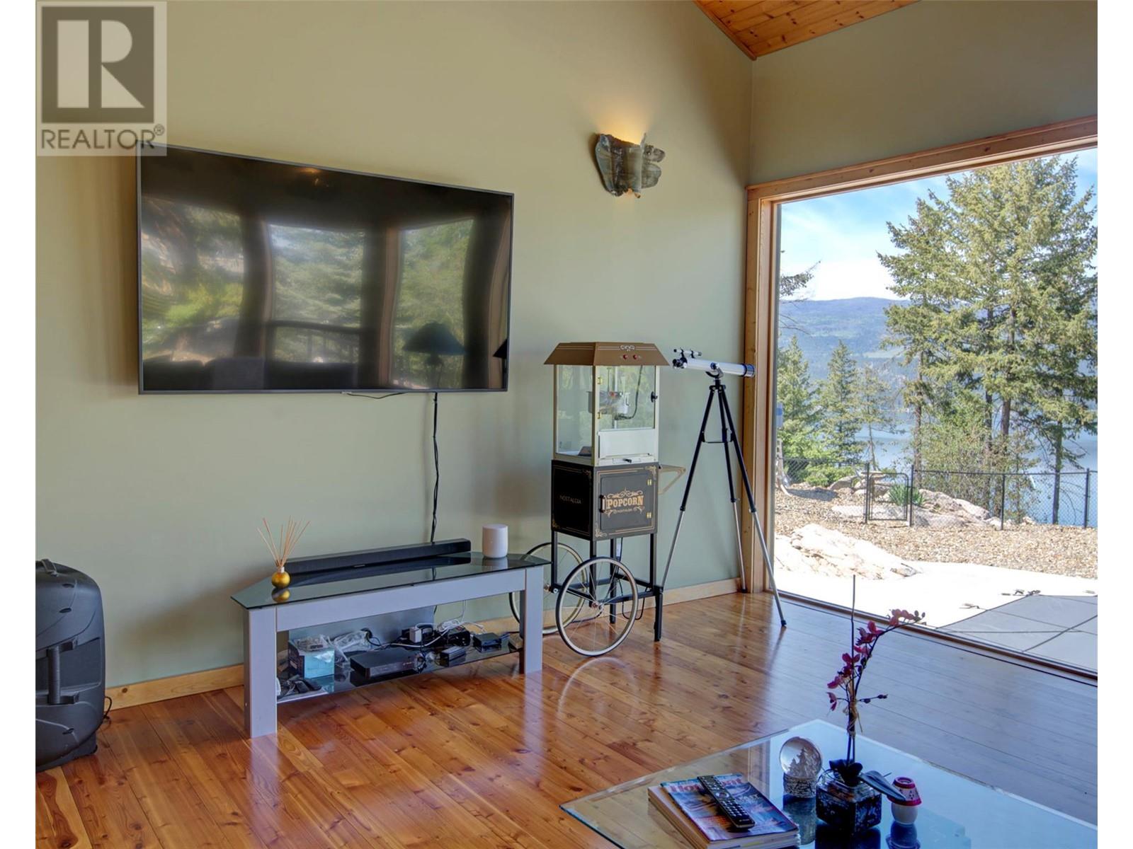  9260 Chinook Road, Vernon