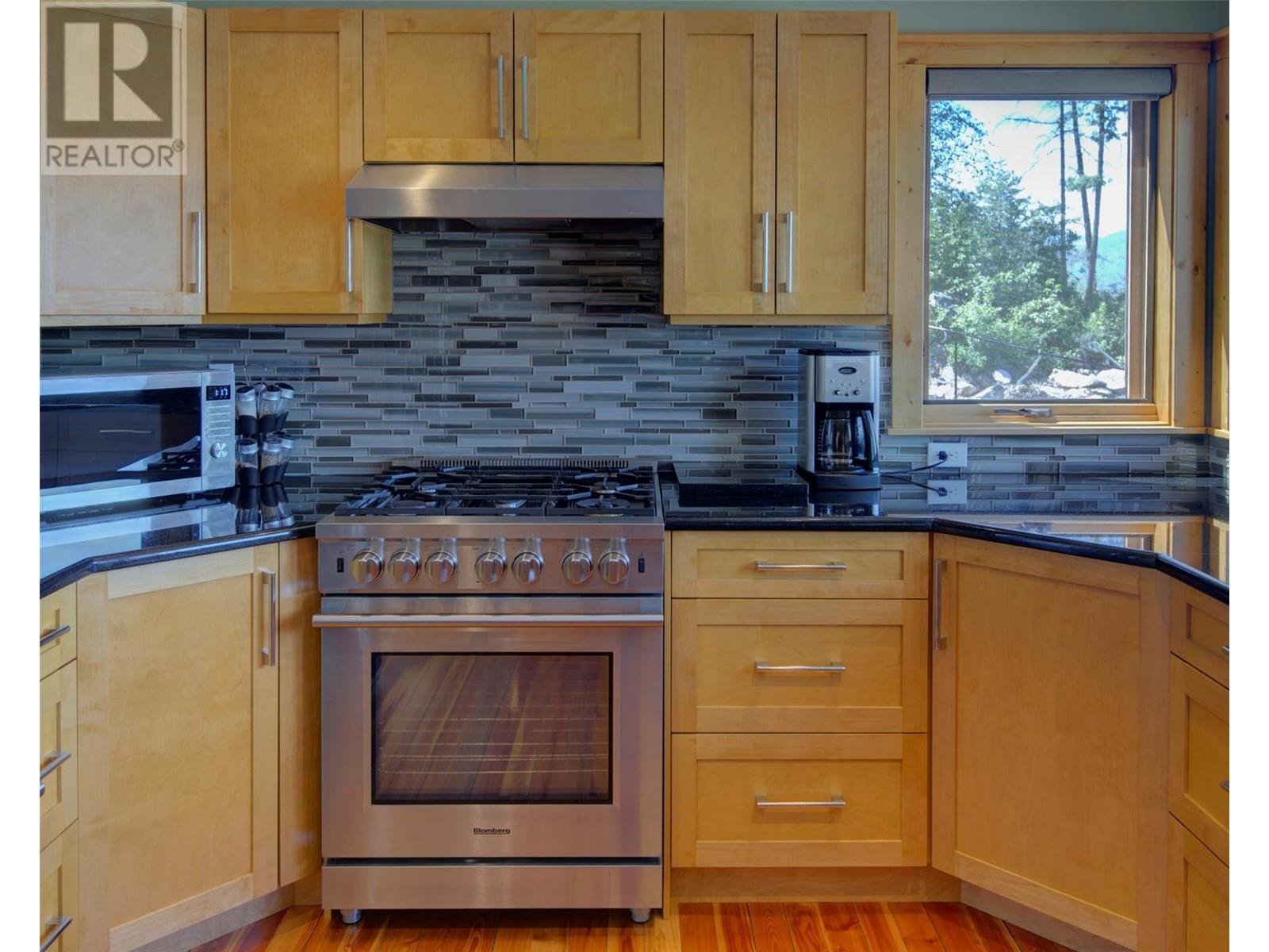  9260 Chinook Road, Vernon