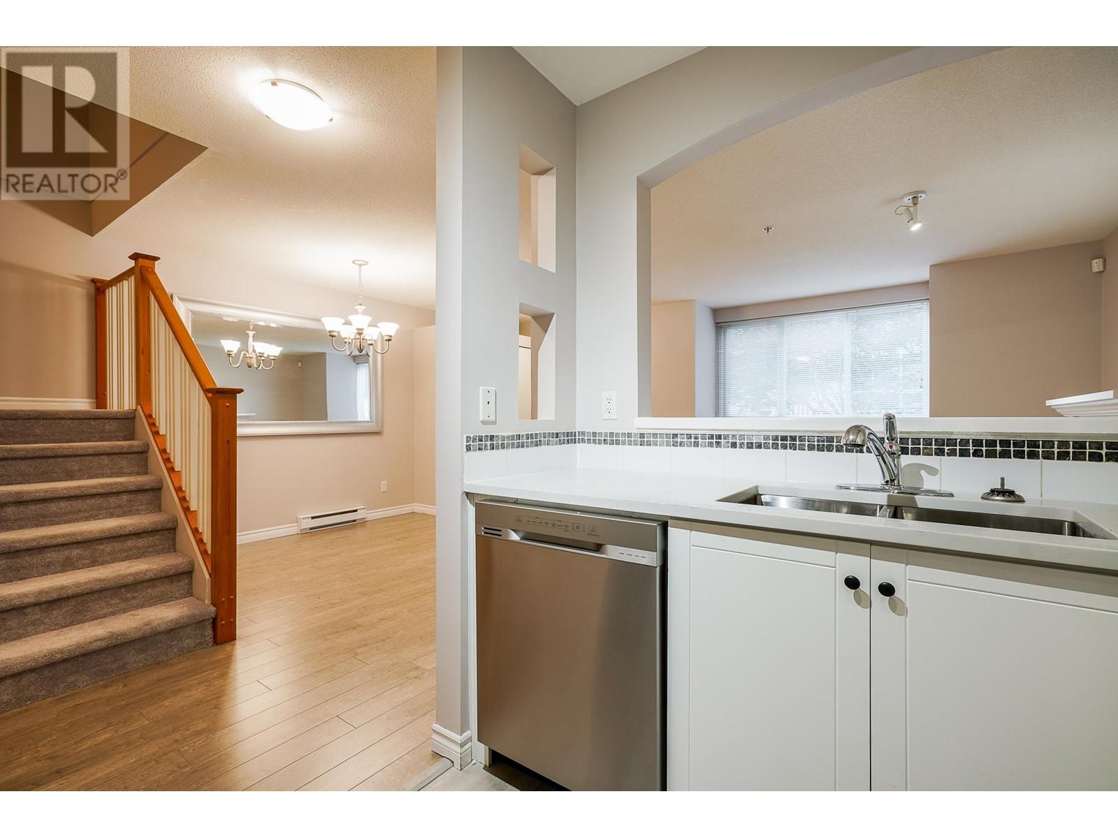 24 7128 STRIDE AVENUE, Burnaby