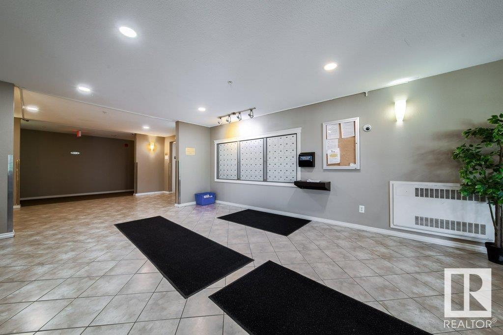 #105 5951 165 AV NW, Edmonton