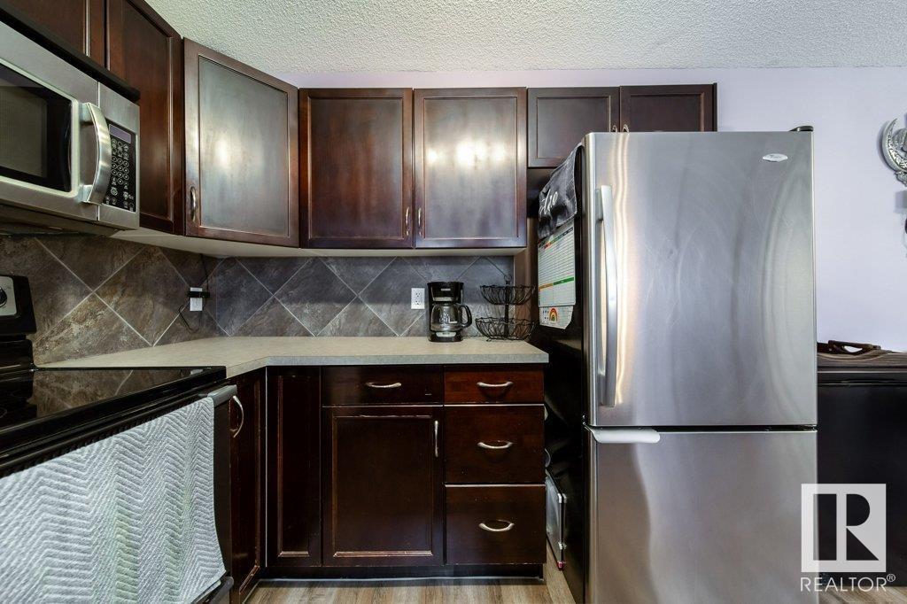 #105 5951 165 AV NW, Edmonton