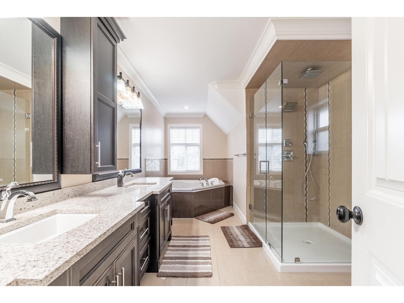 2337 MERLOT BOULEVARD, Abbotsford