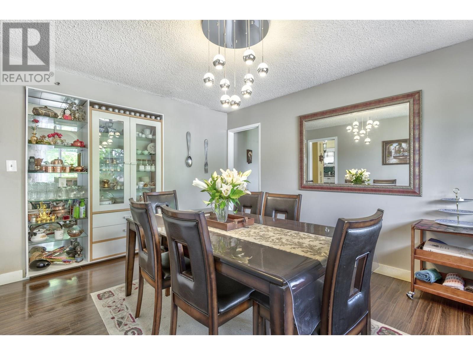 11720 BIRD Road, Richmond