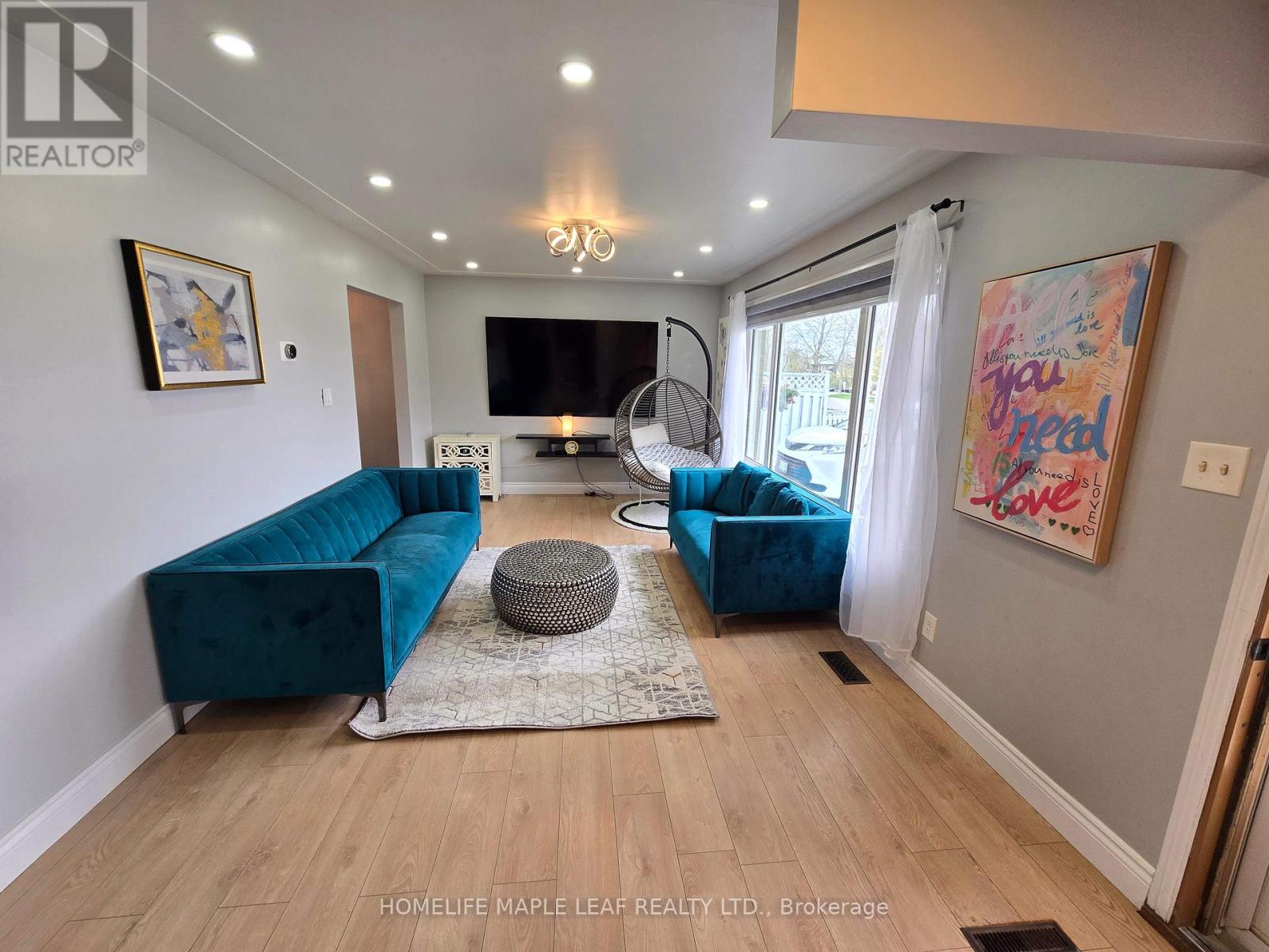 261 OVERLEA DRIVE - 5
