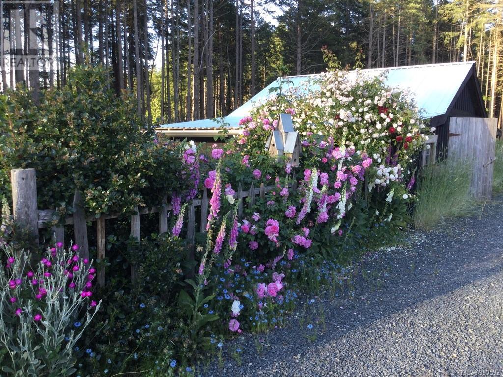 1760 Ostby Rd, Hornby Island