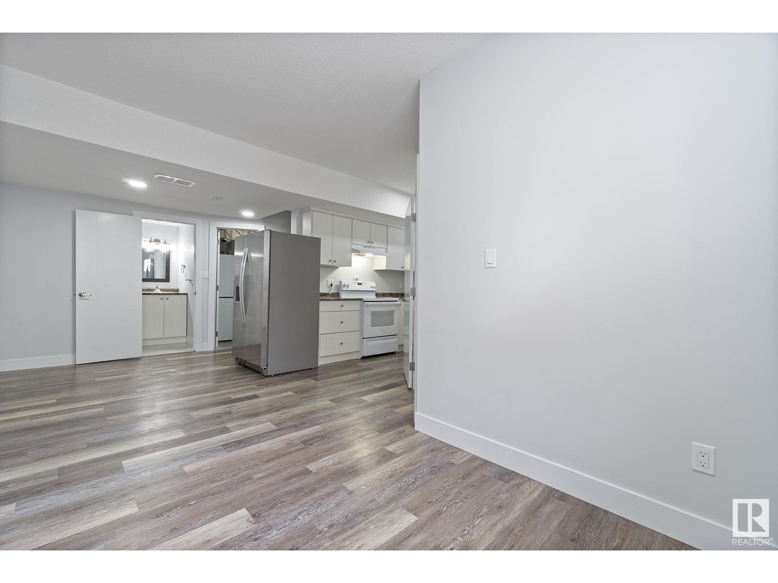 8576 CUSHING PL SW SW, Edmonton